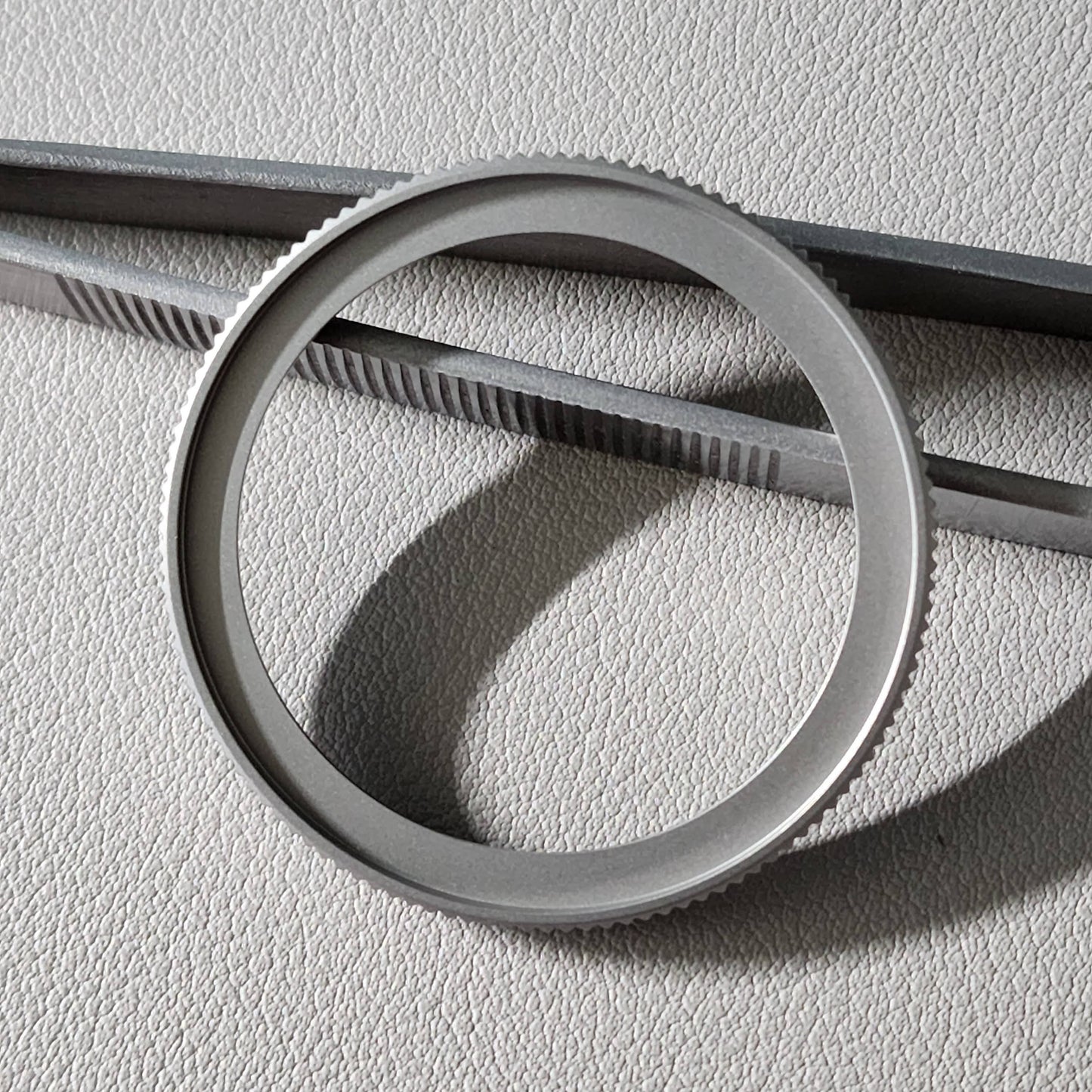 SOFT COIN EDGE Bezel / Sand Blasted