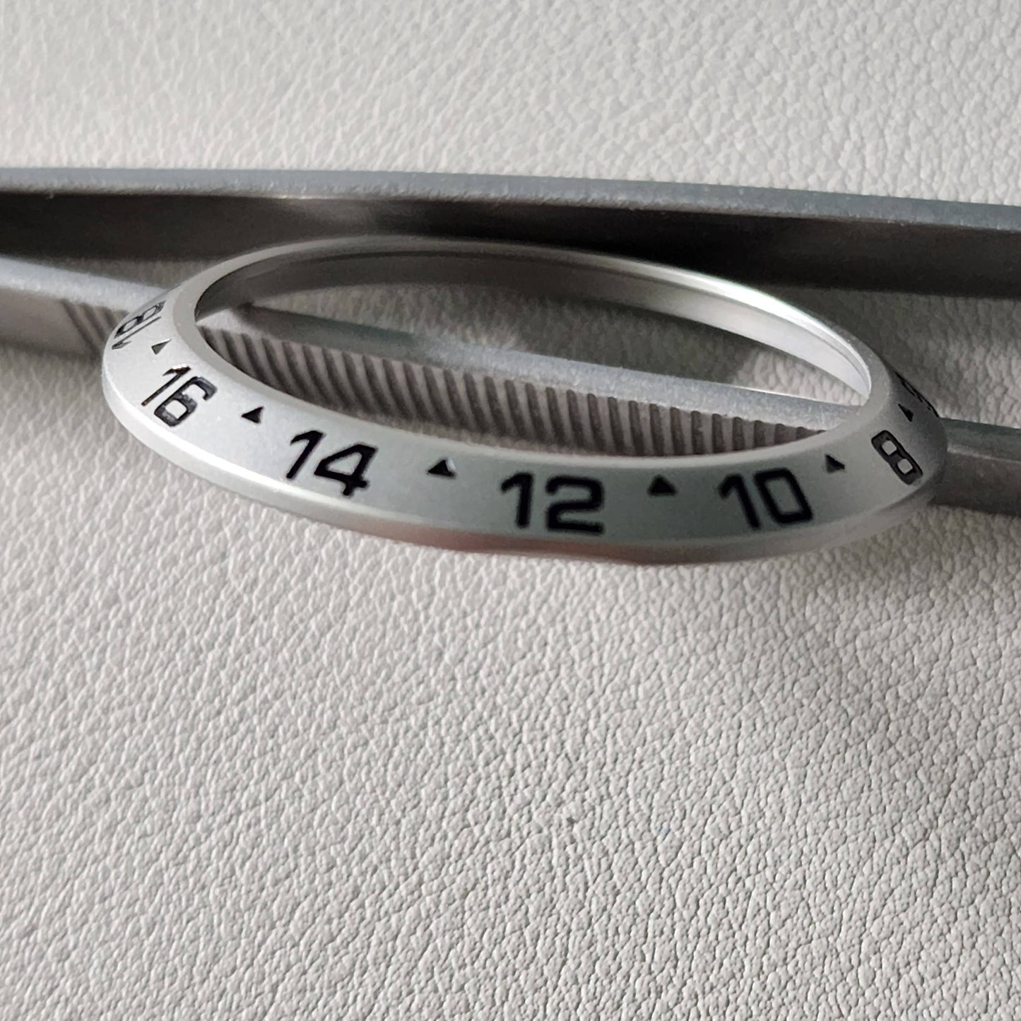 SLIM 24hr Bezel / Sand Blasted