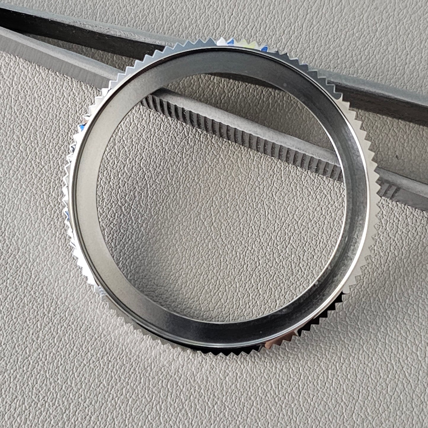 SHARP COIN EDGE Bezel / Polished