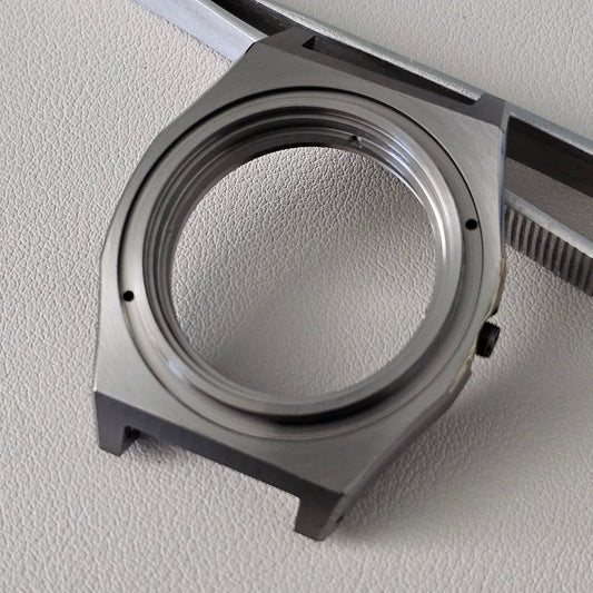 Case SKX007 FIELD Conversion / Gunmetal