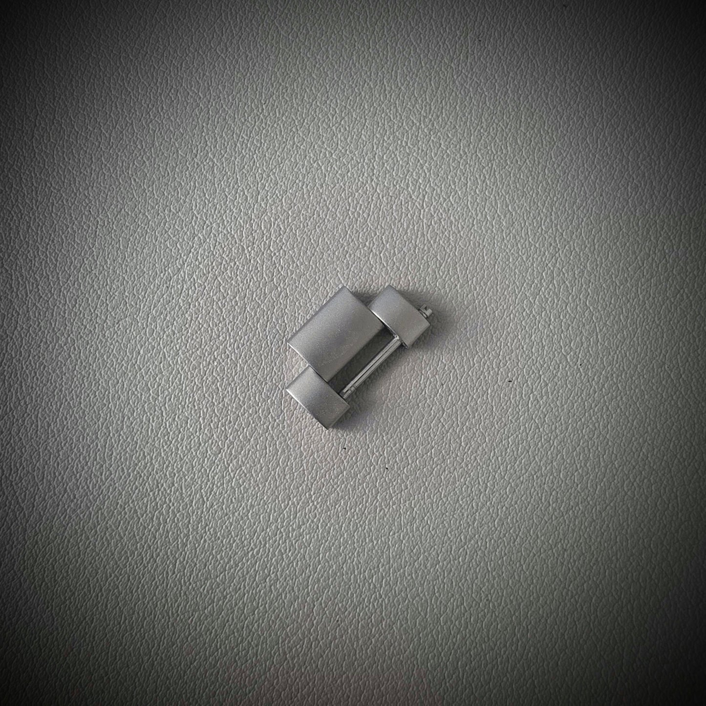 Half Link for 16mm / Sand Blasted