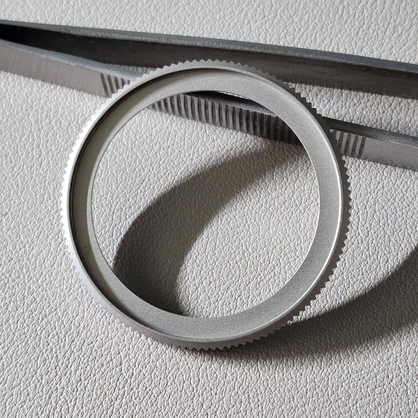 COIN EDGE Bezel / Sand Blasted