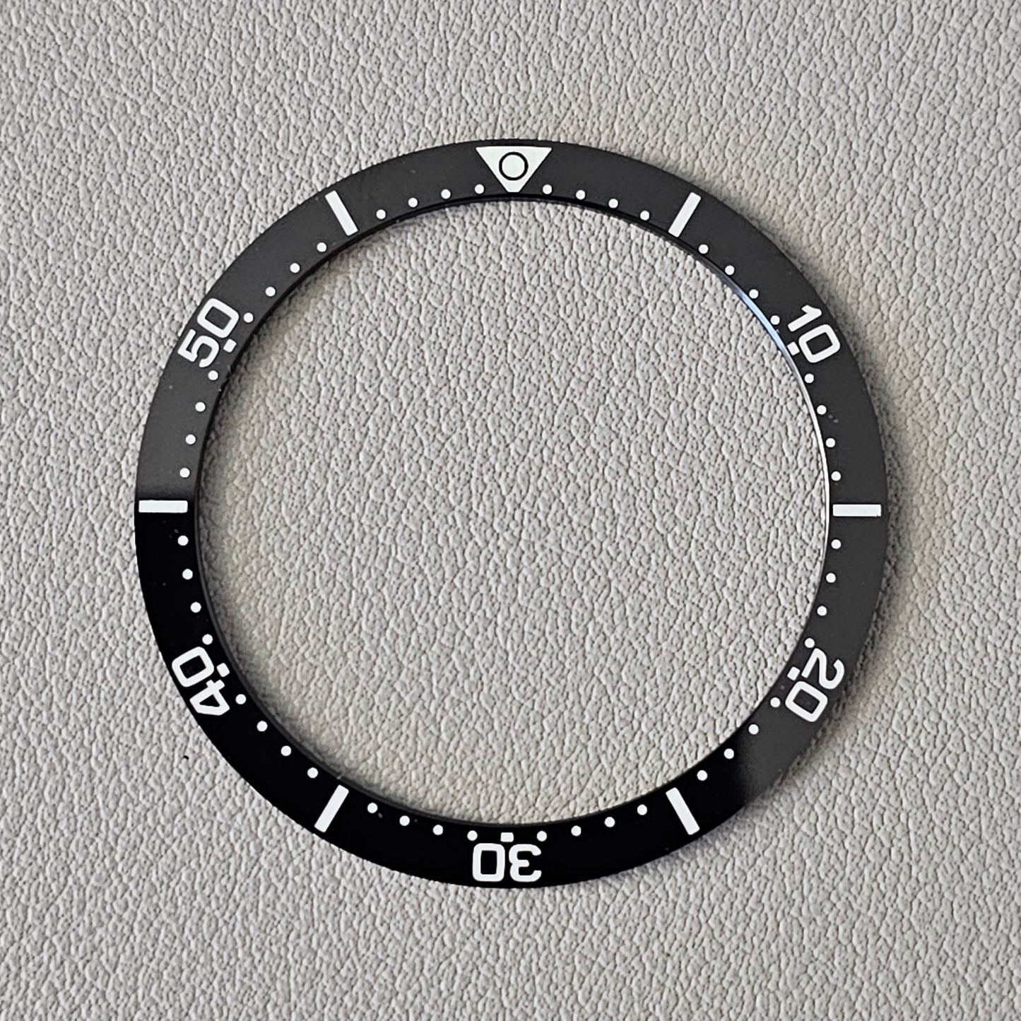 S383 Black Ceramic Flat C3