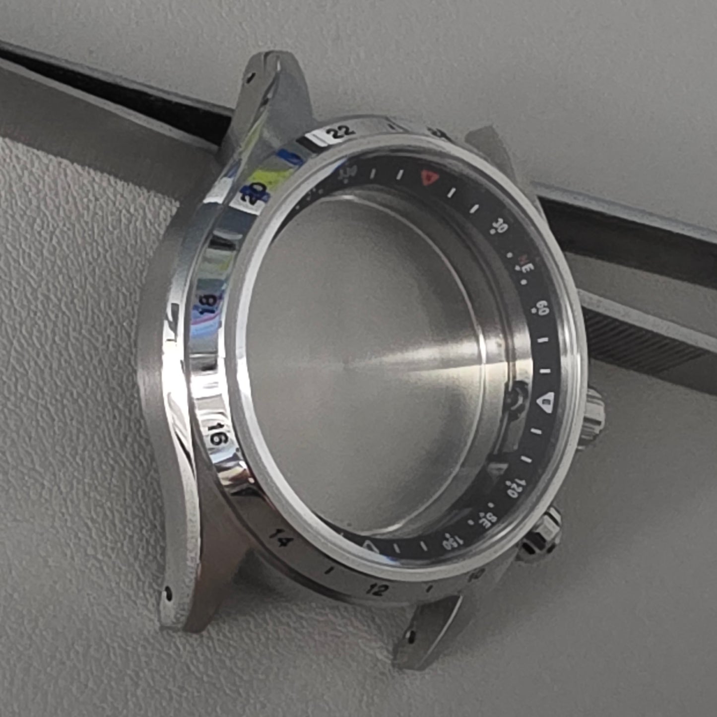 Case Alpinist GMT