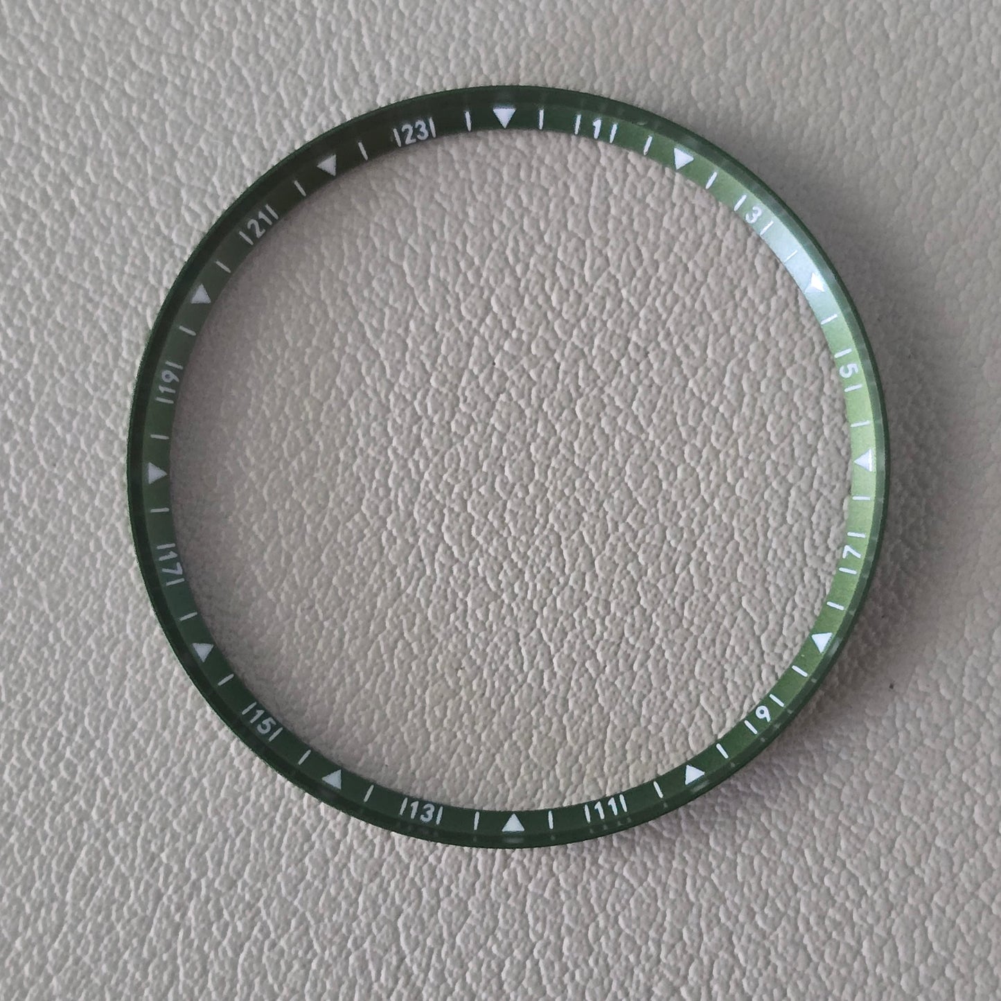 Angled GMT + MINUTE / Army Green Brushed + White
