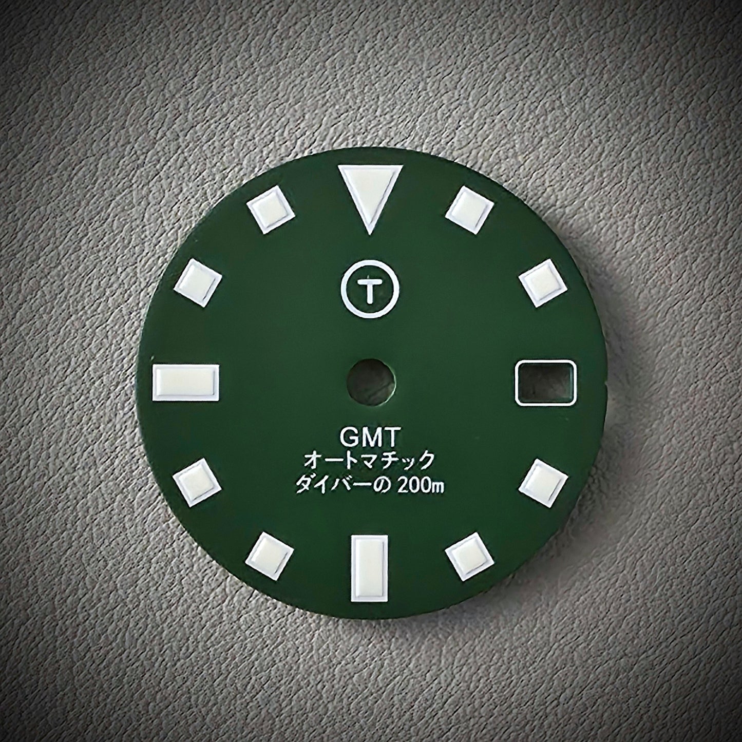 PLGS プレミアム Army Green GMT Date C3