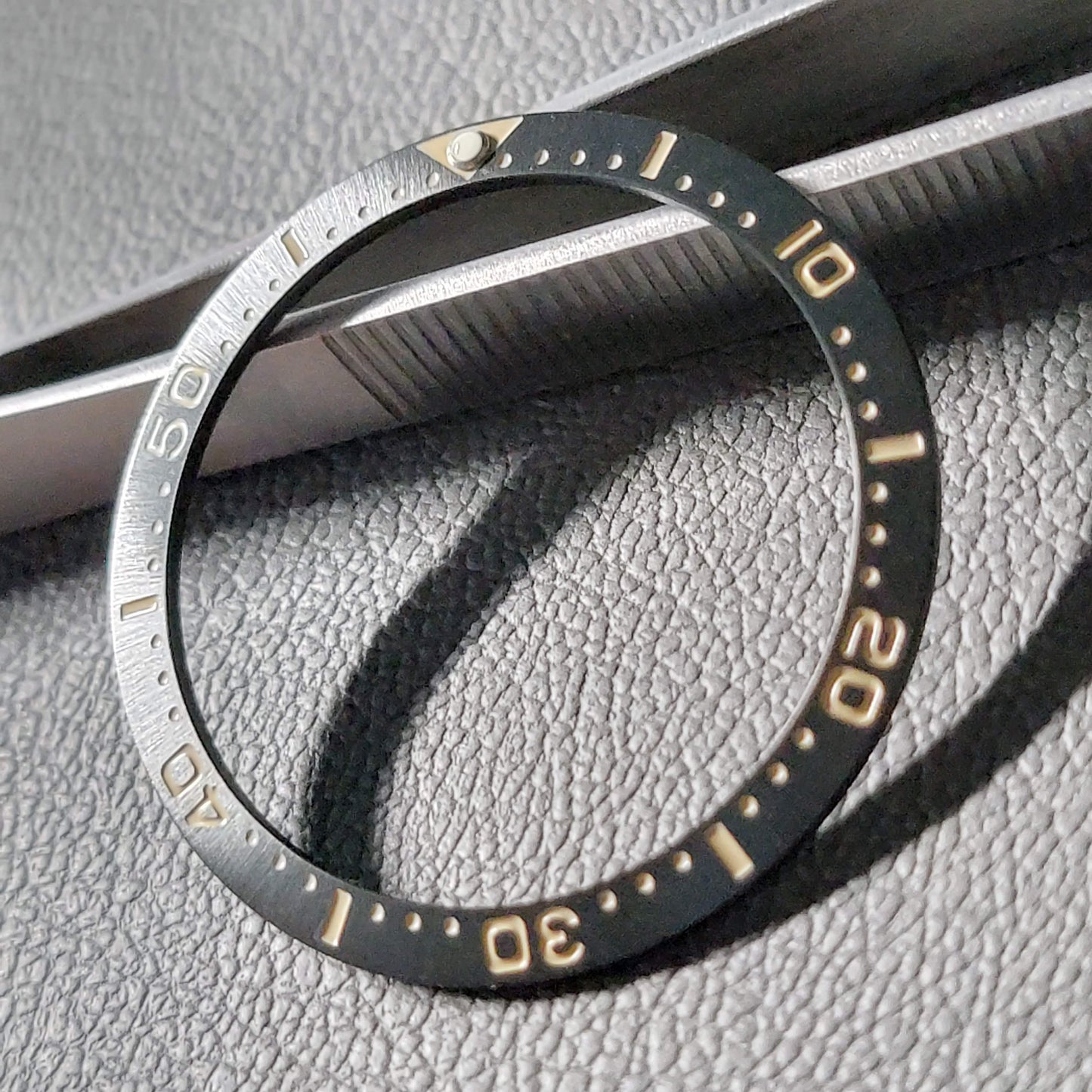 PIP Black Sunburst + Vintage Khaki fonts Steel Sloped C3