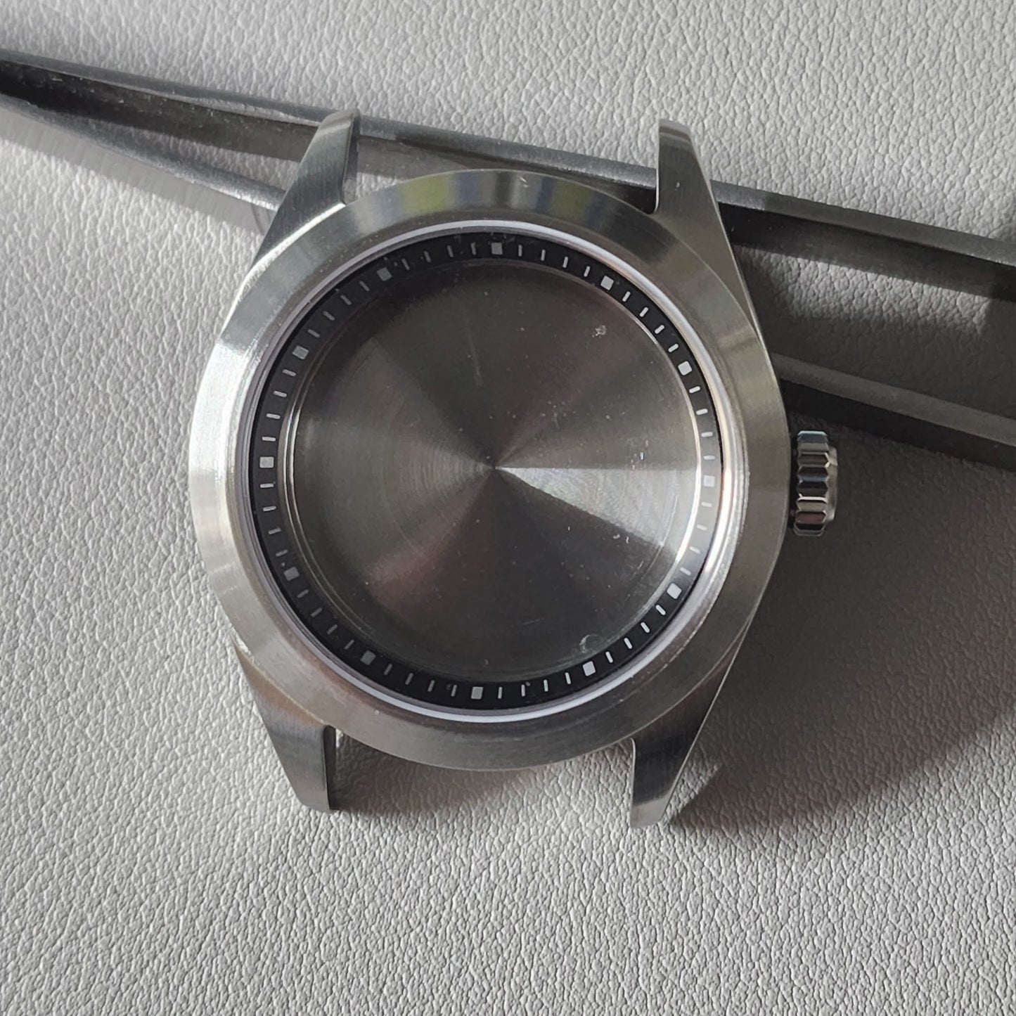 Case Exp 40mm Brushed + All Bundle + Jubilee Bands (Black Min Chapter Ring) / Flat Sapphire