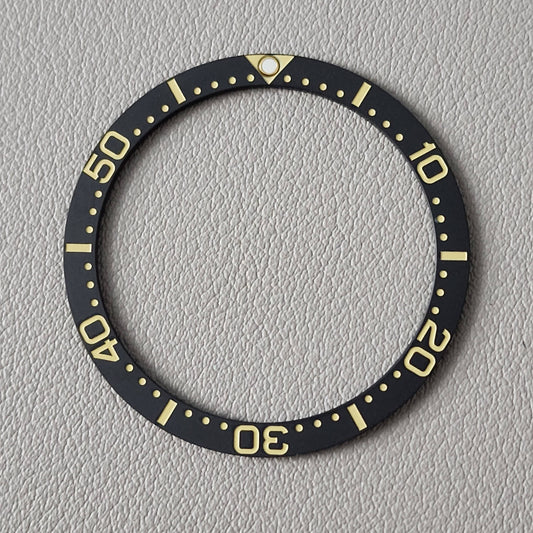 Low_PIP Black Matte + Khaki fonts Ceramic Flat C3