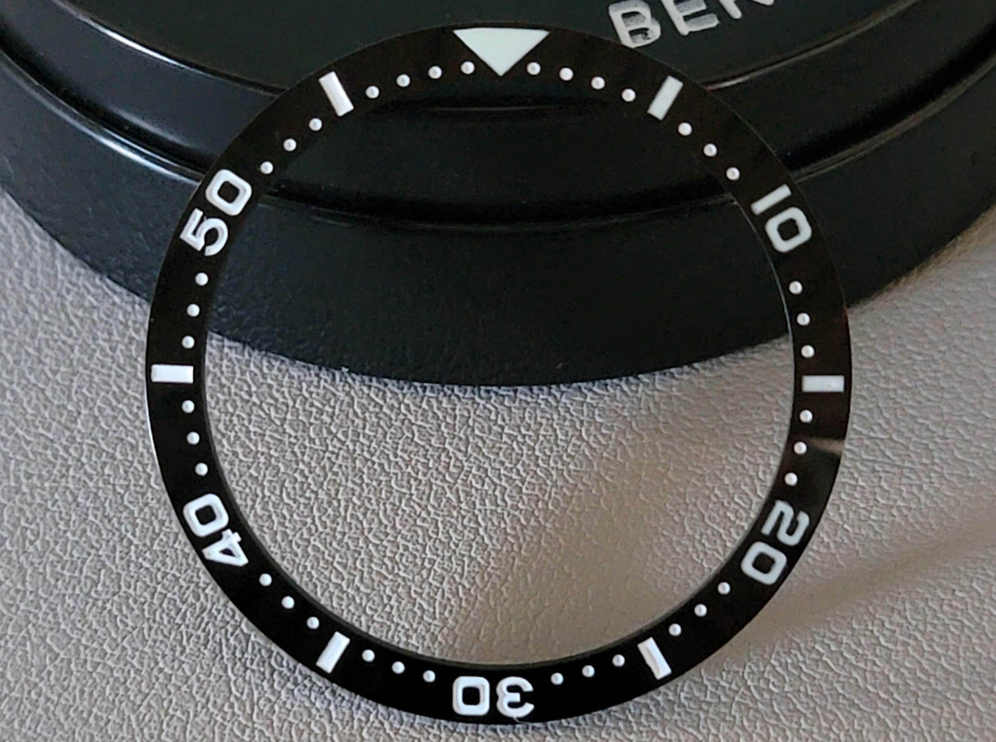 MM300 Black Ceramic Sloped BGW9