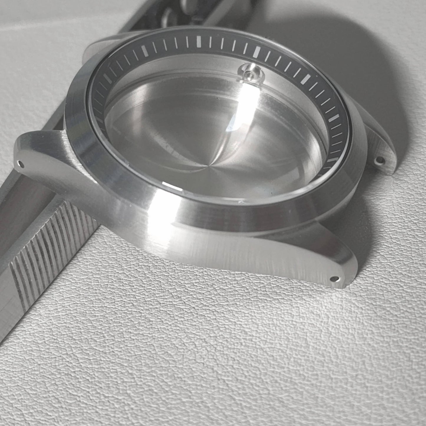 Case Exp 38mm Brushed + Slim Case back (Black Minute Chapter Ring)