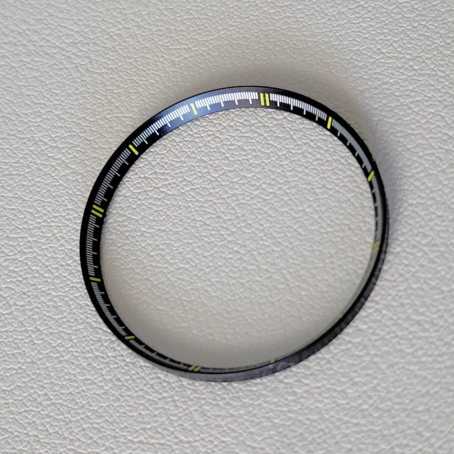 Micro Marks / Black + Yellow Hours