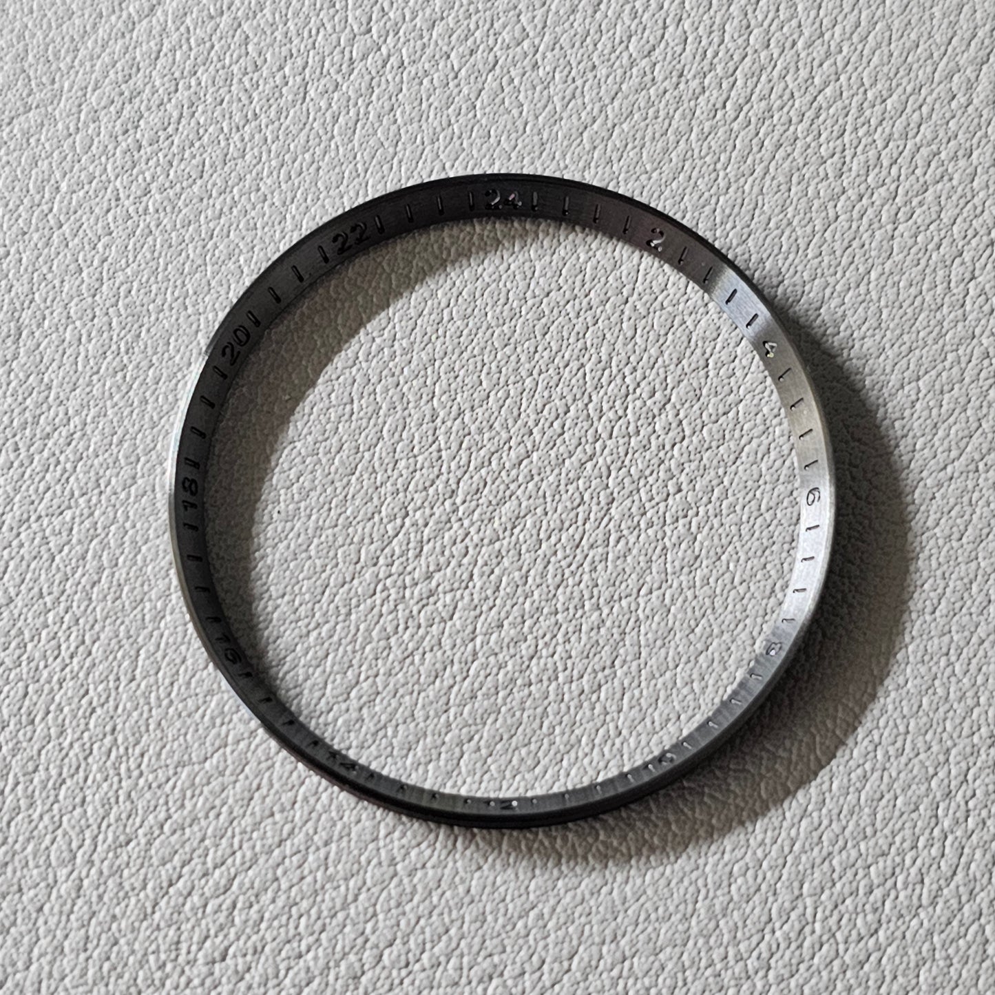 GMT / Gunmetal Brushed
