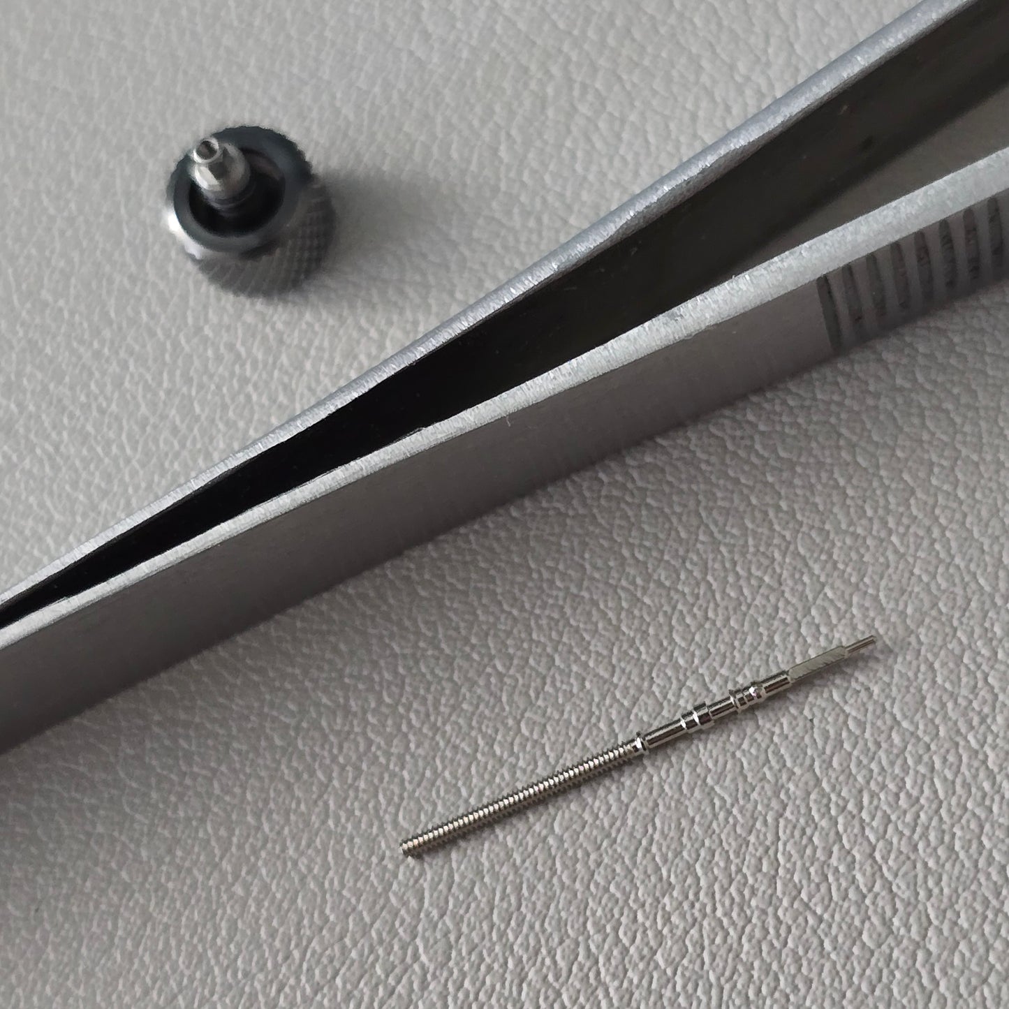 KNURLED Style / Gunmetal Brushed