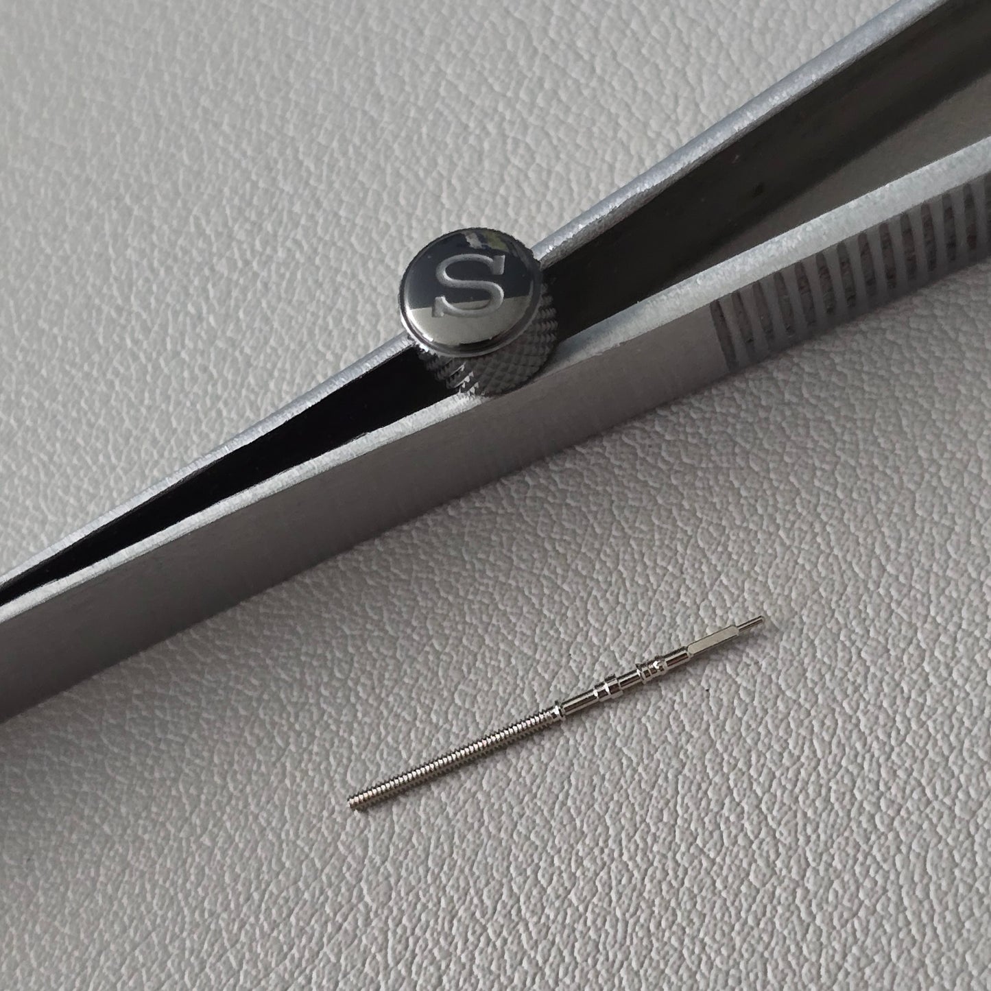 KNURLED Style / Gunmetal Polished