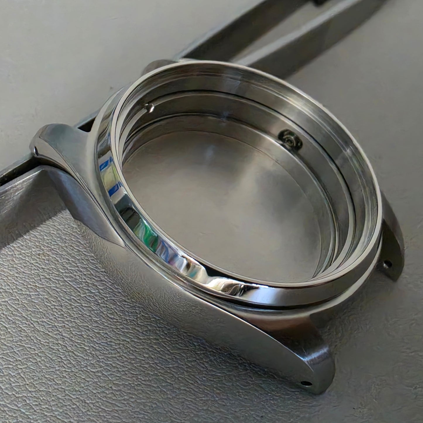 Case Exp 38mm V2 Polished & Brushed