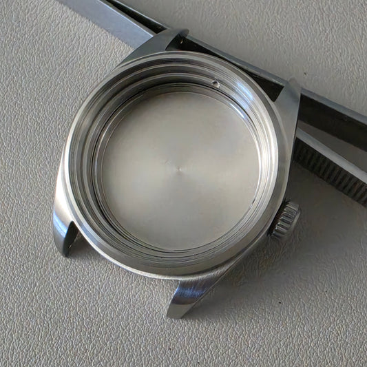 Case Exp 38mm V2 Brushed