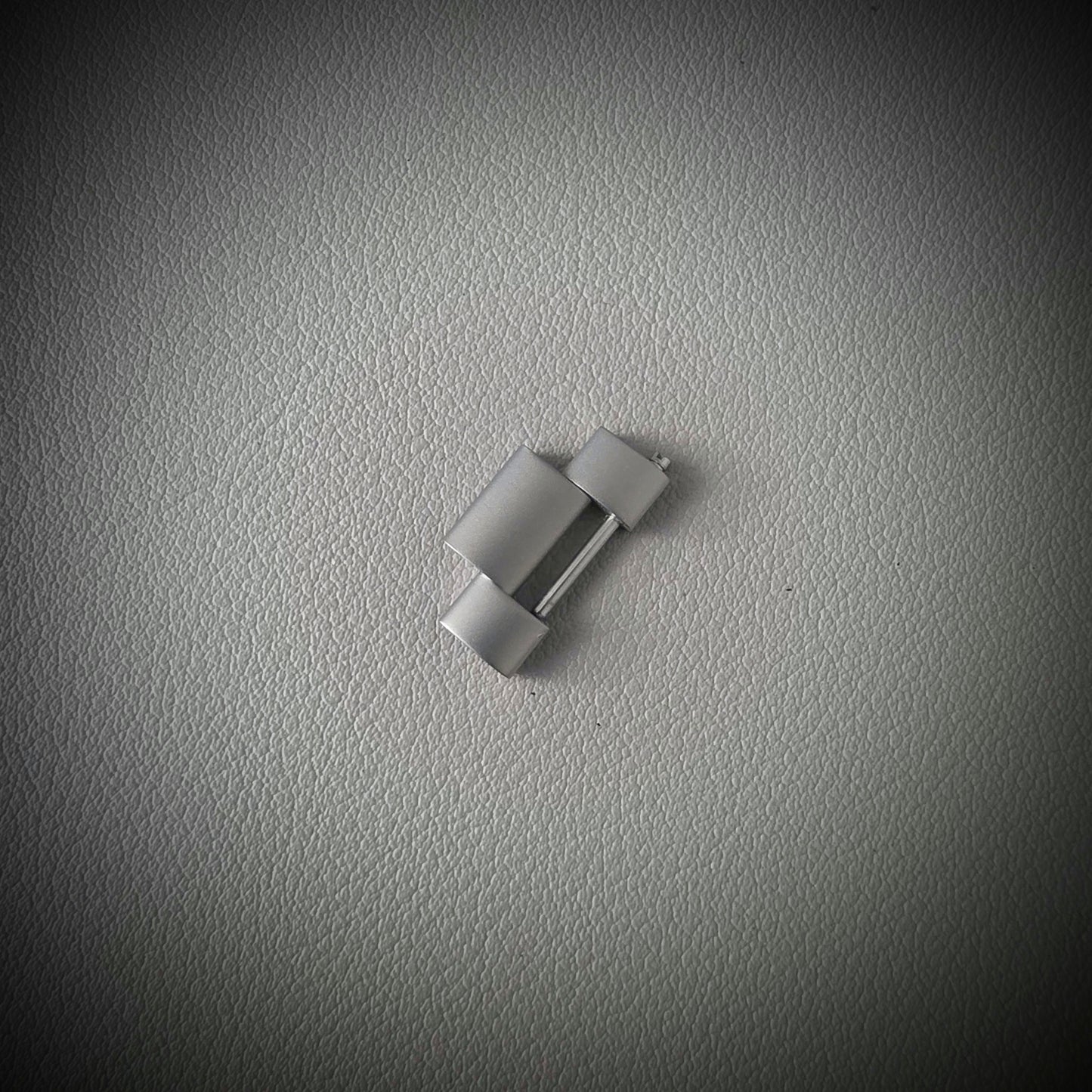 Half Link for 18mm / Sand Blasted
