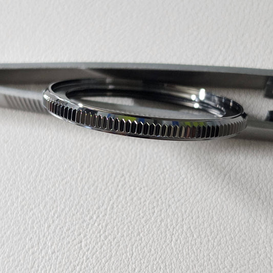 COIN EDGE Bezel / Gunmetal Polished