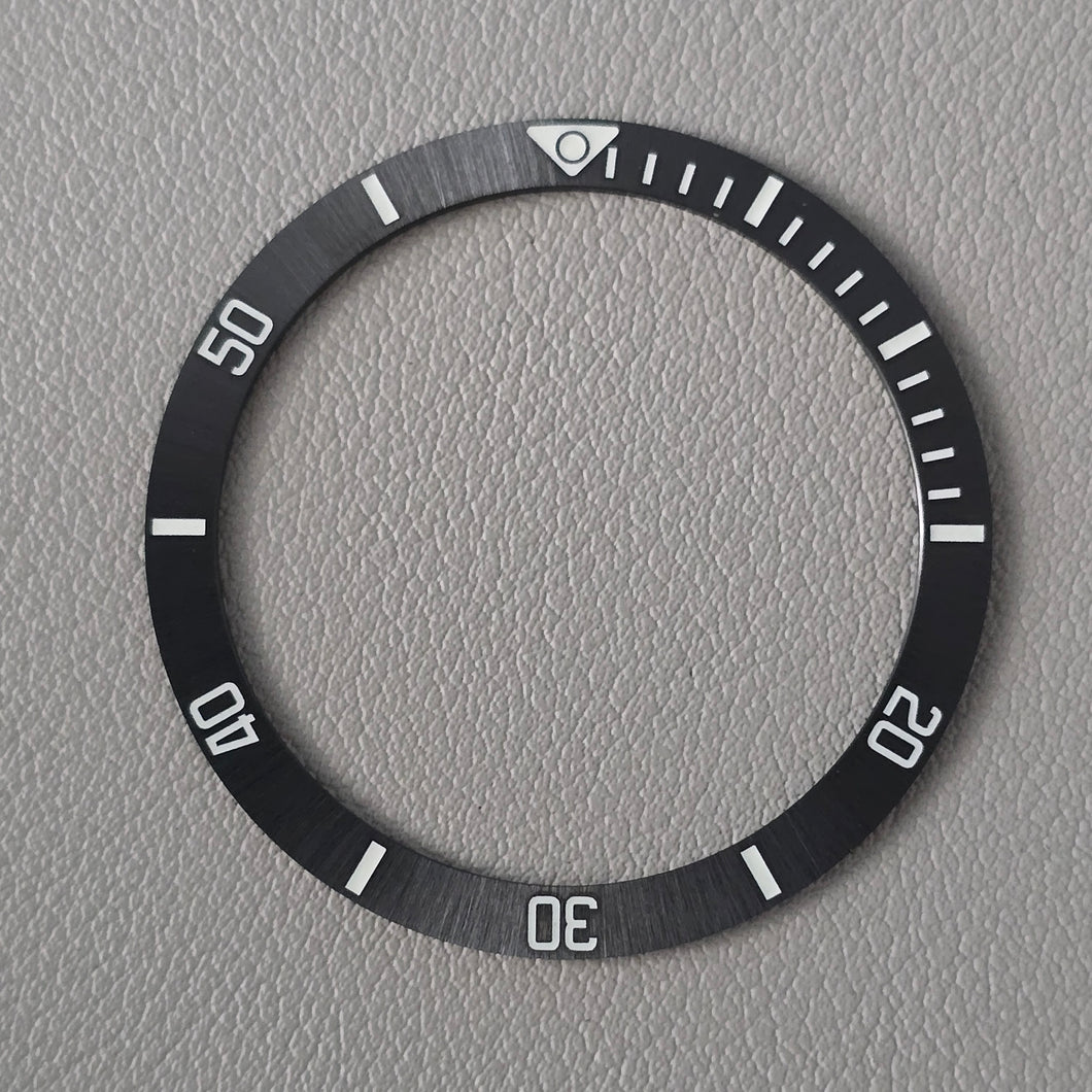 Bezel Insert SKX007 Ceramic BGW9 (P39 style) / Flat / Black Sunburst