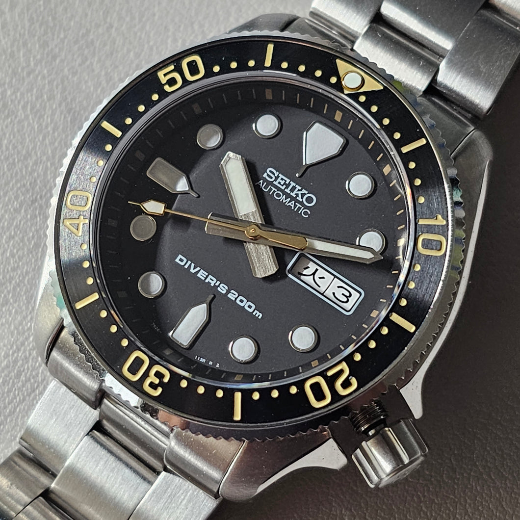 Bezel Insert SKX007 Steel Brushed C3 Low PIP / Sloped  / Black + Light Khaki fonts
