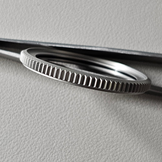 SHARP COIN EDGE Bezel / Sand Blasted