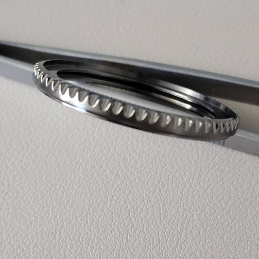 SUB Bezel / Gunmetal Polished top & Brushed side