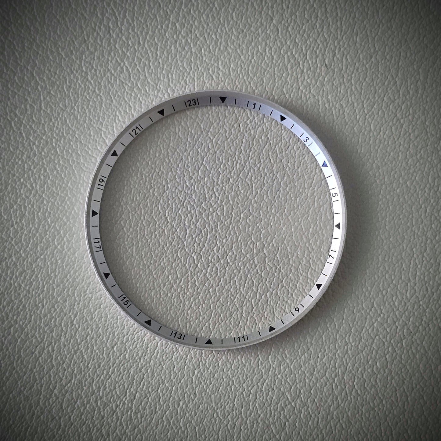 Angled GMT + MINUTE / Sand Blasted + Black