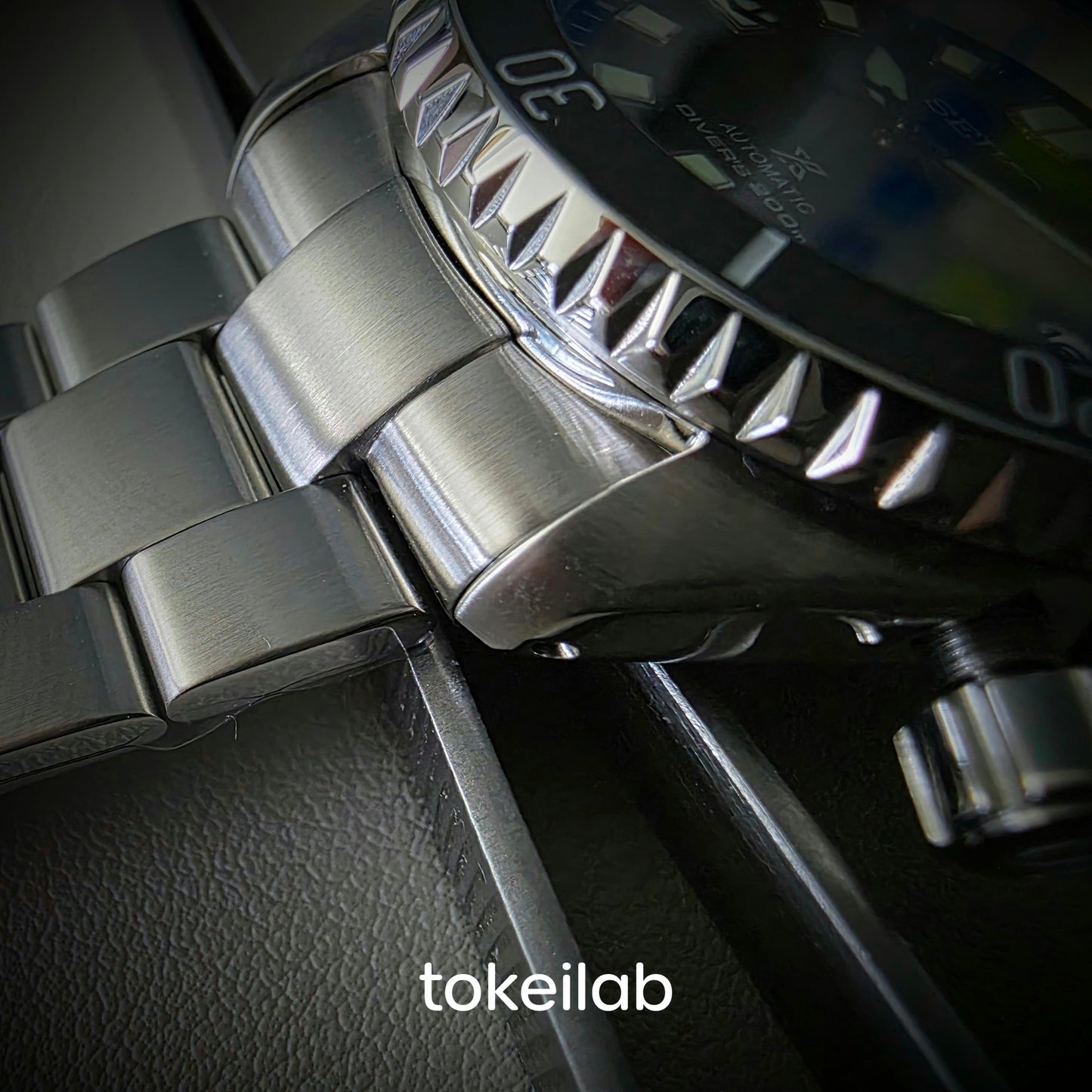 Metal Bands SKX007 / Beveled Male SEL V_Clasp / Gunmetal