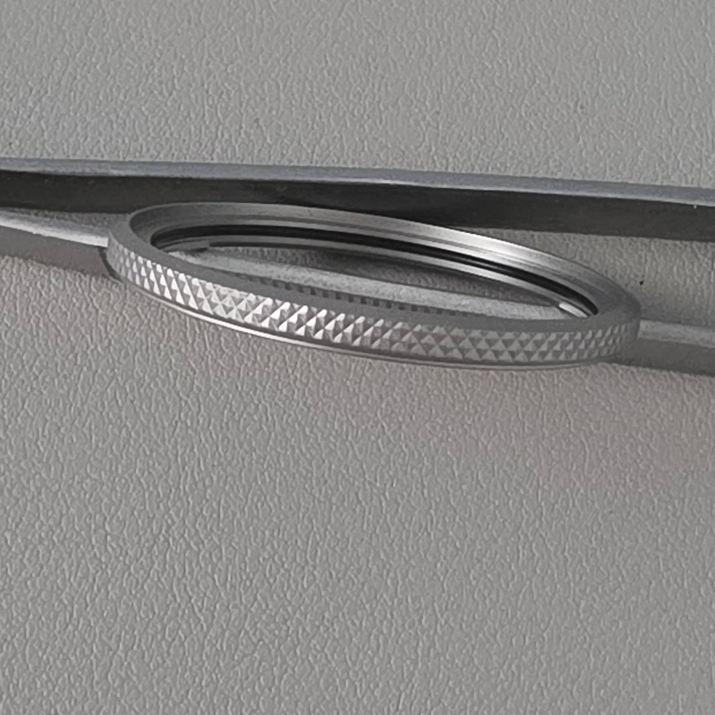 SLIM KNURLED Bezel / Sand Blasted