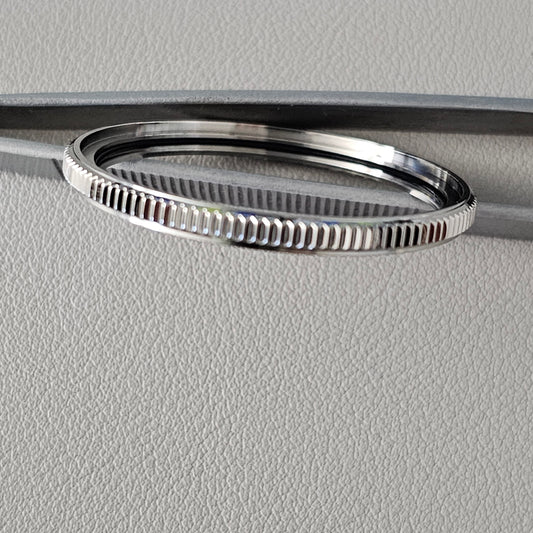 SLIM SOFT COIN EDGE Bezel / Polished