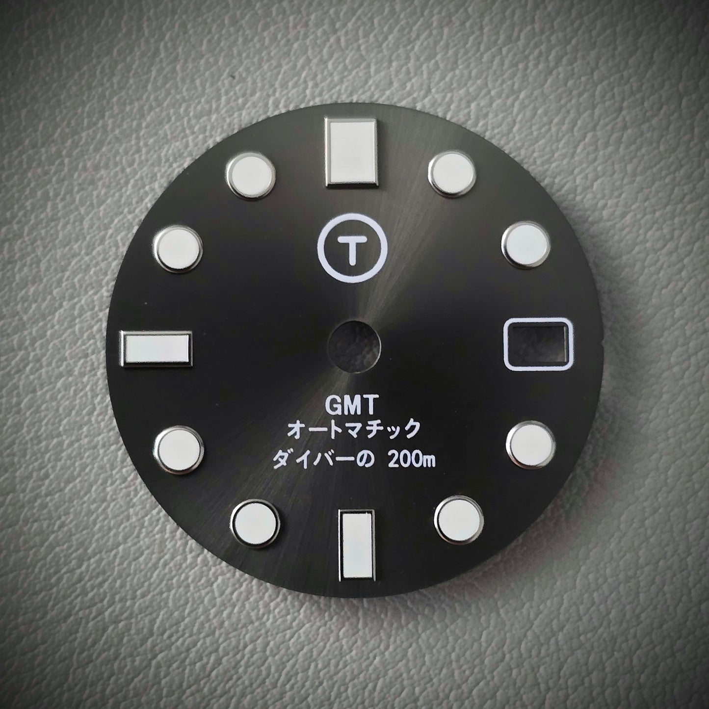 TYPE 5 プレミアム  Gunmetal Sunburst GMT Date C3