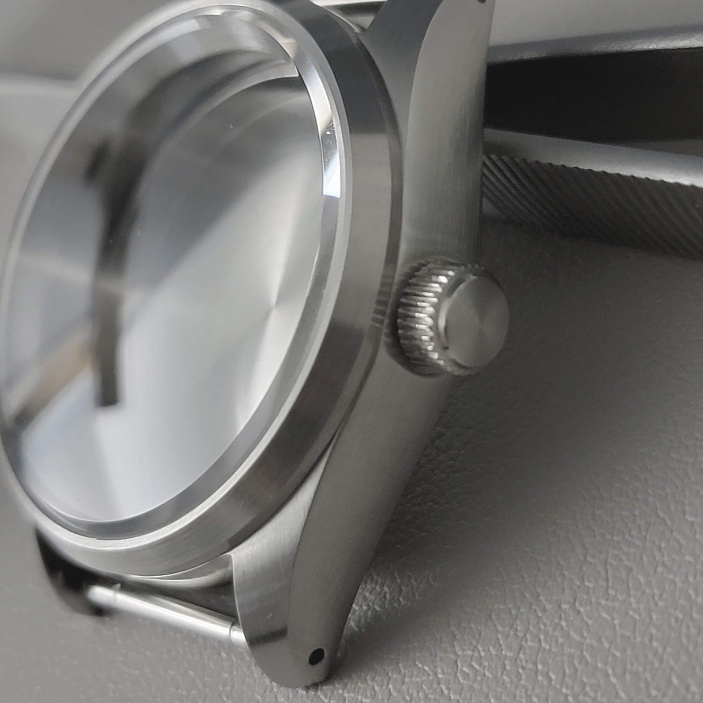 Case Exp 36mm Brushed + All Bundle + Metal Bands