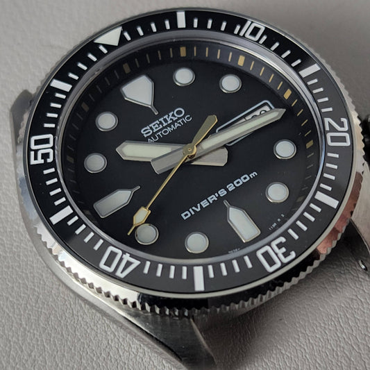 MIL_SUB Black Ceramic Sloped C3
