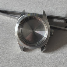 Load image into Gallery viewer, Case Exp 40mm Brushed (*Require Chapter Ring) / Double Dome
