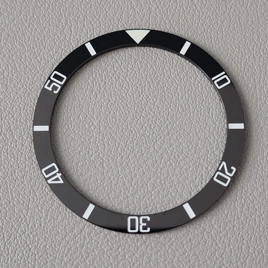 VINTAGE Black Ceramic Flat C3